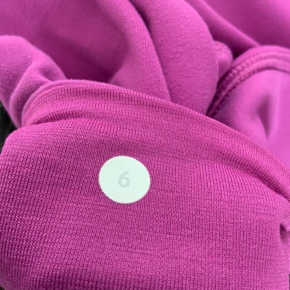 Lululemon Athletica Pull-on Cropped Leggings 6 - Picture 3 of 5